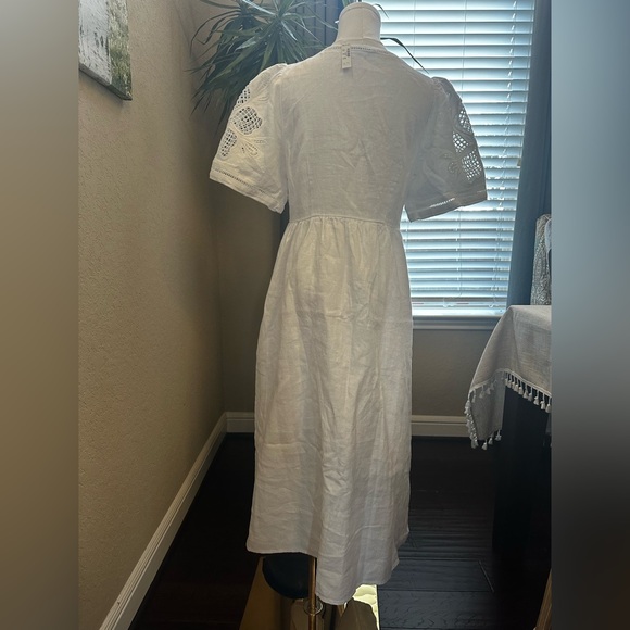 Madewell - Cassie Button-Front Midi Dress in Linen - Picture 8 of 12